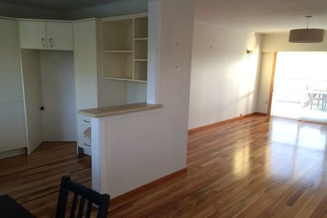 Photo of property in 40-40a Hamblyn Street, Strandon, New Plymouth, 4312