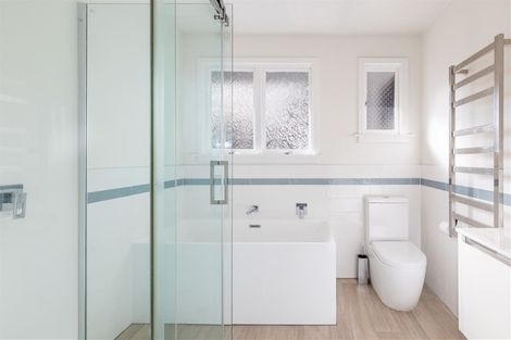 Photo of property in 1/1 Ketton Place, St Albans, Christchurch, 8052