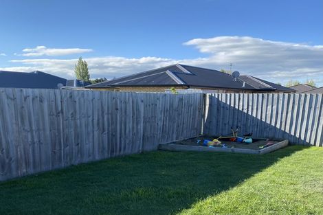 Photo of property in 51 Factory Road, Belfast, Christchurch, 8051