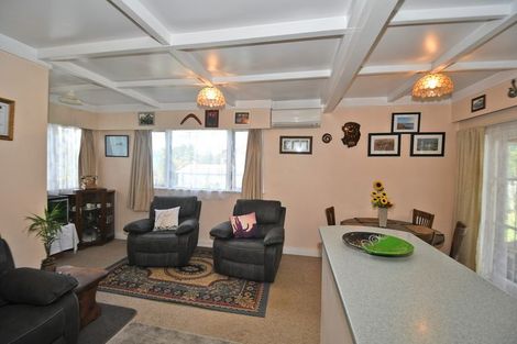 Photo of property in 75 Rodney Street, Wellsford, 0900