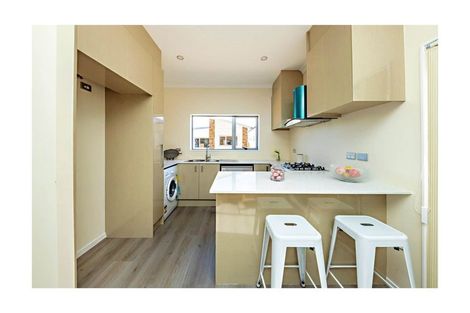 Photo of property in 43a Senator Drive, Manurewa, Auckland, 2105