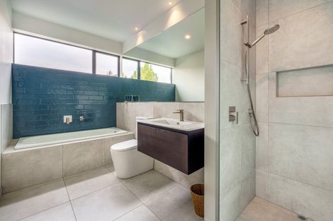 Photo of property in 3 Courthill Lane, Wanaka, 9305