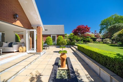 Photo of property in 43 Mcdougall Avenue, St Albans, Christchurch, 8014