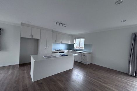 Photo of property in 38c Laurie Avenue, Papakura, 2110