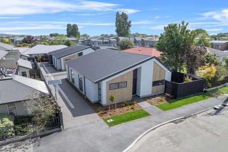 Photo of property in 15 Cameron Street, Sydenham, Christchurch, 8023