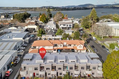 Photo of property in 6/29 Third Avenue, Tauranga, 3110