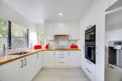 Photo of property in 56 Ian Sage Avenue, Long Bay, Auckland, 0630
