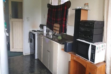 Photo of property in 15 Suther Street, Waverley, 4510