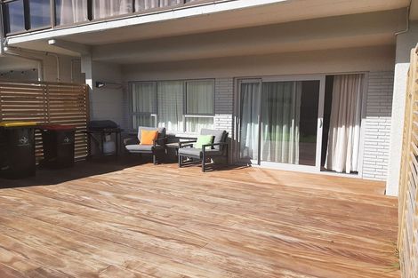 Photo of property in 40 Maunganui Road, Mount Maunganui, 3116