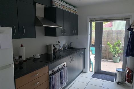 Photo of property in 231u8 Marine Parade, Seatoun, Wellington, 6022