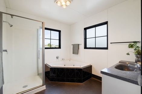Photo of property in 3 Lexington Place, Shirley, Christchurch, 8061