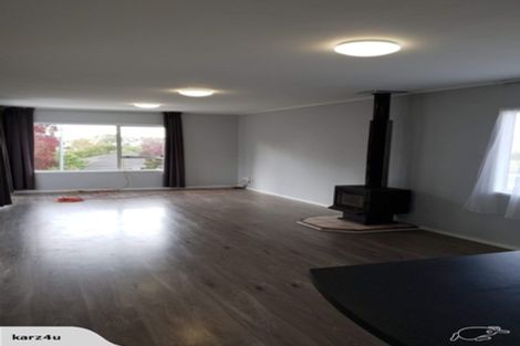 Photo of property in 52 Farwood Drive, Henderson, Auckland, 0612