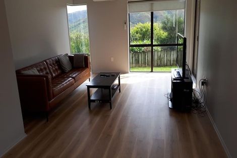 Photo of property in 49 Satara Crescent, Khandallah, Wellington, 6035