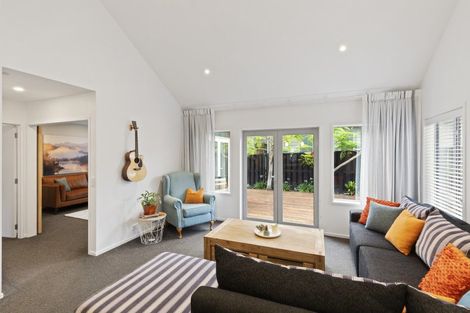 Photo of property in 11 Knoll Rise, Pukekohe, 2120