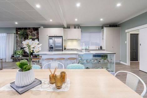 Photo of property in 131 Ngatai Road, Otumoetai, Tauranga, 3110