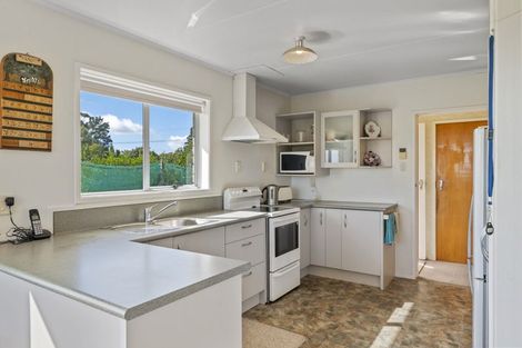 Photo of property in 155 Cross Road, Lepperton, New Plymouth, 4373