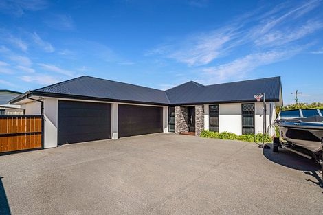 Photo of property in 15 Dollar Place, Prebbleton, 7604