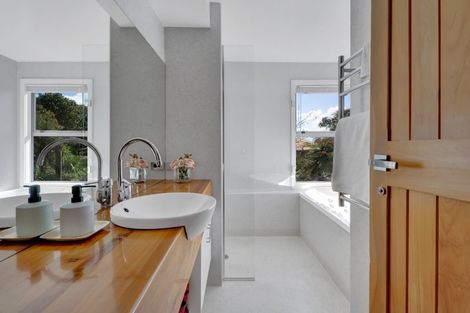 Photo of property in 368a Devon Street West, Lynmouth, New Plymouth, 4310