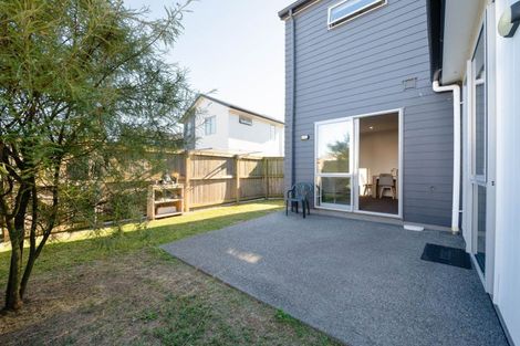 Photo of property in 33 Sandleigh Road, Hamilton Lake, Hamilton, 3204