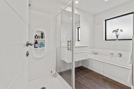 Photo of property in 4 Romanee Lane, Wigram, Christchurch, 8025