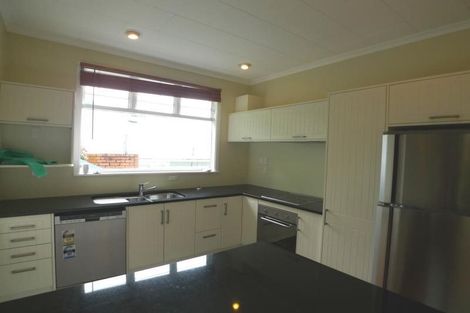 Photo of property in 33 Kainui Road, Hataitai, Wellington, 6021
