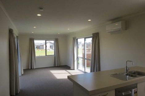 Photo of property in 25 Burford Way, Rolleston, 7615