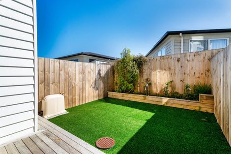 Photo of property in 3/40 Bahari Drive, Ranui, Auckland, 0612
