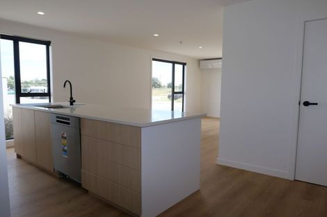 Photo of property in 1/10 Trieste Way, Paraparaumu, 5032