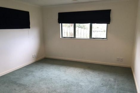 Photo of property in 1 Becker Way, Karori, Wellington, 6012