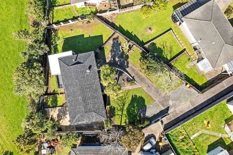 Photo of property in 24 Leaver Place, Weymouth, Auckland, 2103