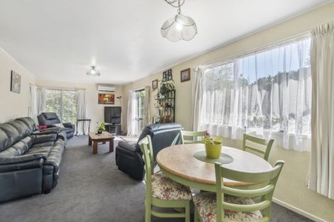 Photo of property in 5 Homestead Place, Glenview, Hamilton, 3206
