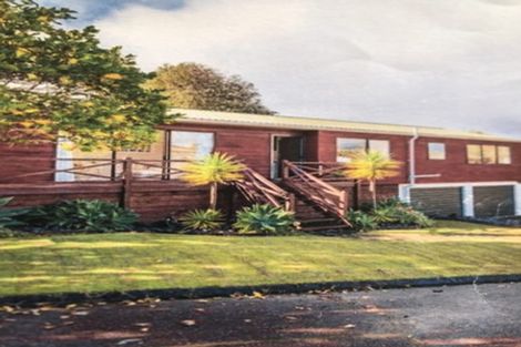 Photo of property in 5 San Bernadino Drive, Henderson, Auckland, 0612