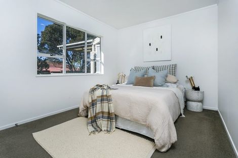 Photo of property in 33b Ngahere Views, Orewa, 0931