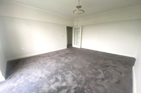 Photo of property in Fountain Court, 48u3 Oriental Parade, Oriental Bay, Wellington, 6011