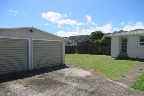 Photo of property in 13 Charles Street, Clouston Park, Upper Hutt, 5018