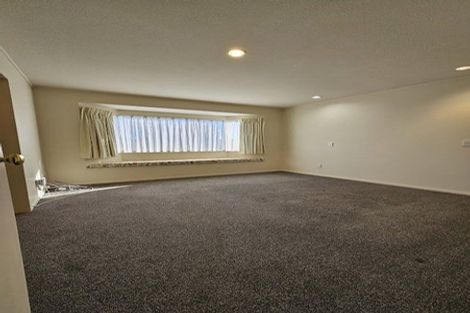 Photo of property in 2a Cedar Drive, Paraparaumu Beach, Paraparaumu, 5032