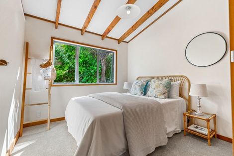 Photo of property in 1/24 Jellicoe Road, Murrays Bay, Auckland, 0630