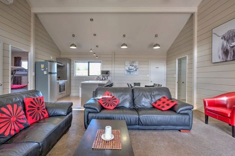 Photo of property in 3 Grantham Drive, Hanmer Springs, 7334