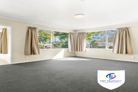 Photo of property in 400 Roscommon Road, Clendon Park, Auckland, 2103
