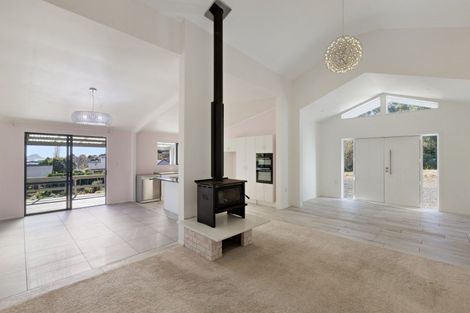 Photo of property in 383r Kaitemako Road, Welcome Bay, Tauranga, 3175