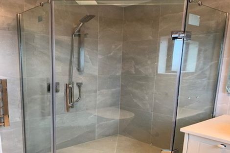 Photo of property in 40 Cooladawson Drive, Flat Bush, Auckland, 2019