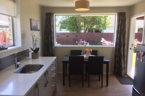 Photo of property in 5 Vancouver Crescent, Wainoni, Christchurch, 8061