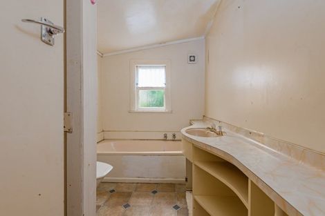 Photo of property in 3 Cambridge Street, Pahiatua, 4910