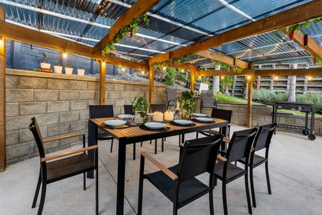Photo of property in 2 Treetops Way, Bayview, Auckland, 0629