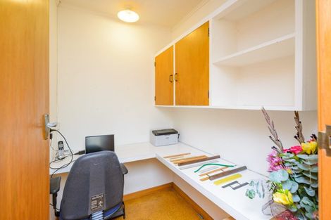 Photo of property in 106 Atawhai Road, Fitzherbert, Palmerston North, 4410