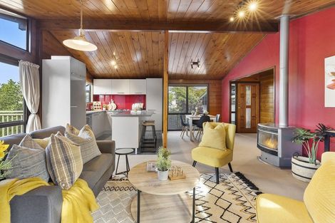 Photo of property in 15 The Yardarm, Whitby, Porirua, 5024