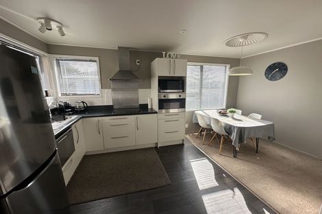 Photo of property in 10 Granville Drive, Massey, Auckland, 0614