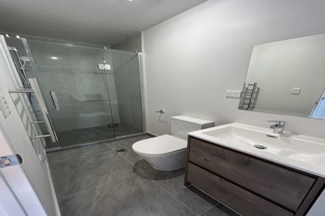 Photo of property in 9 Paetai Lane, Te Atatu Peninsula, 0610