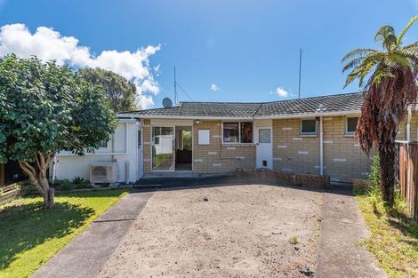 Photo of property in 86 Gray Avenue, Paraparaumu Beach, Paraparaumu, 5032