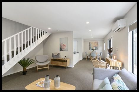 Photo of property in 25u2 Hollies Crescent, Johnsonville, Wellington, 6037